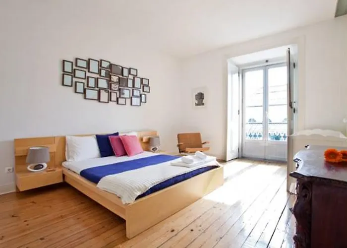 Spacious Sunny Flat- Baixa / Rossio